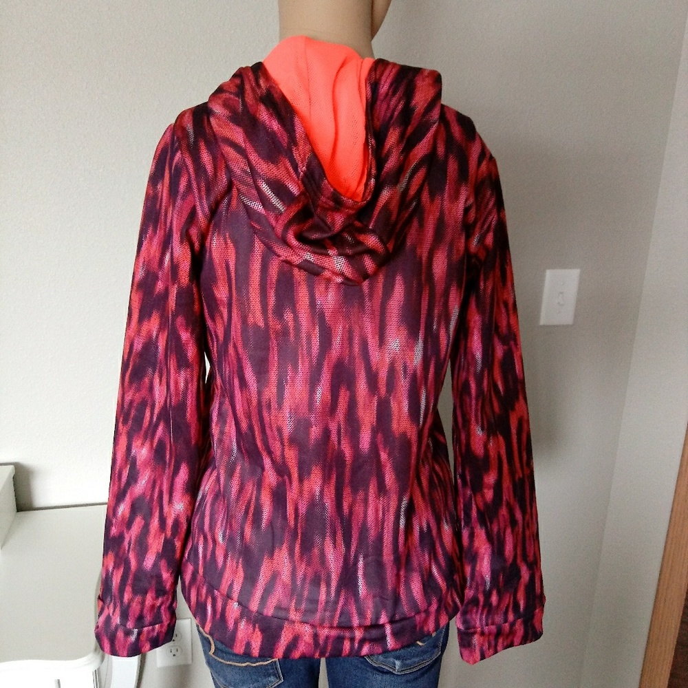 NIKE GIRLS HODDIE PULLOVER SIZE XL DRI-FIT - Picture 3 of 8